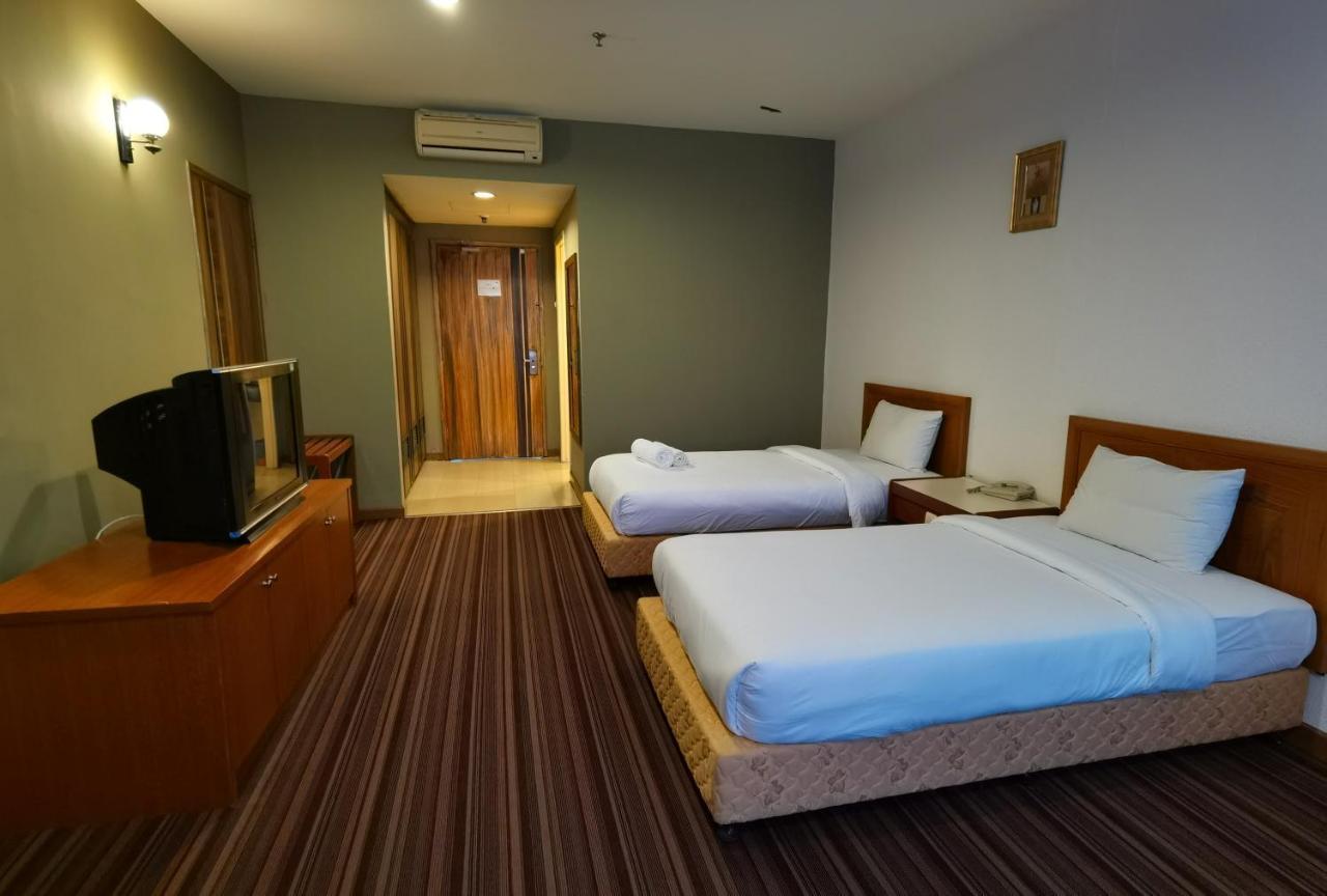 Folkmeldrum Hotel Johor Bahru Extérieur photo