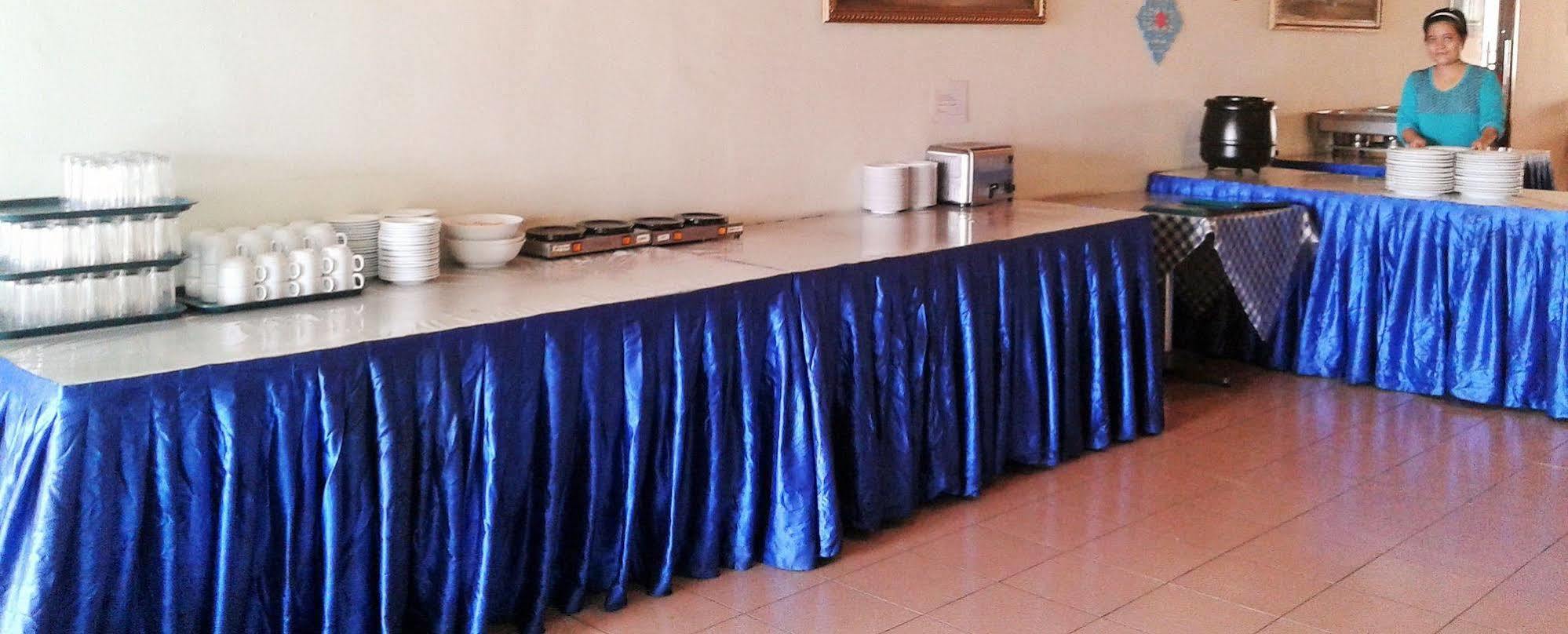 Folkmeldrum Hotel Johor Bahru Extérieur photo